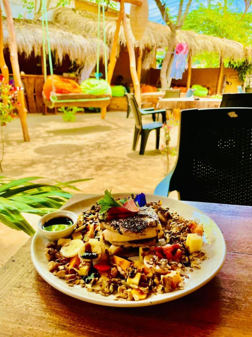 Rustic Cabanas & Restaurant อารูกัมเบย์ ภายนอก รูปภาพ